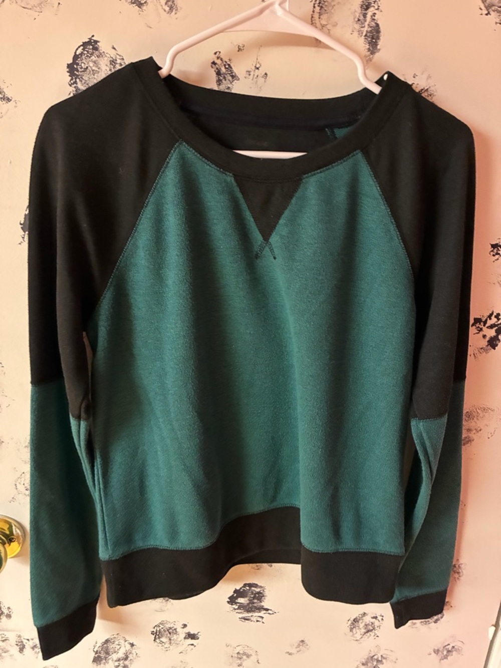 Green and Black Raglan Sweatshirt